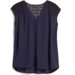 Heartloom jaci lace top NWT